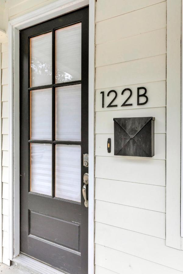 Charming Cottage Built In 2019 ラファイエット エクステリア 写真