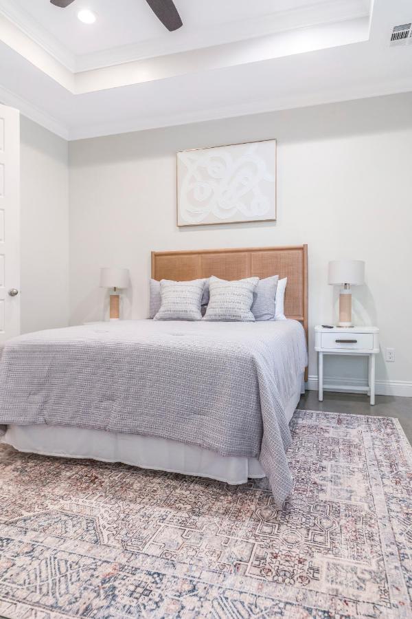 Charming Cottage Built In 2019 ラファイエット エクステリア 写真